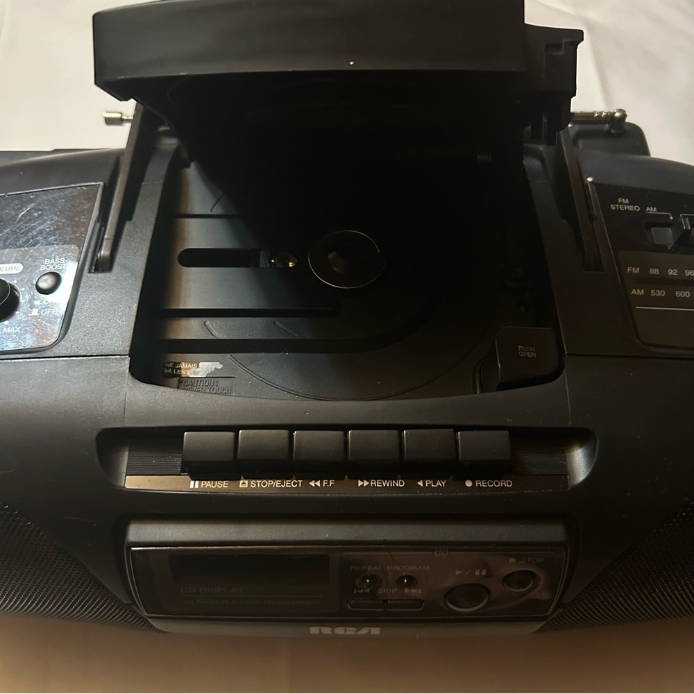 Portable Radio/CD Player - Picture 5 of 12
